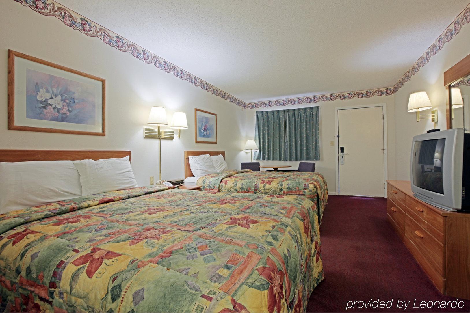 Americas Best Value Inn Sullivan Room photo