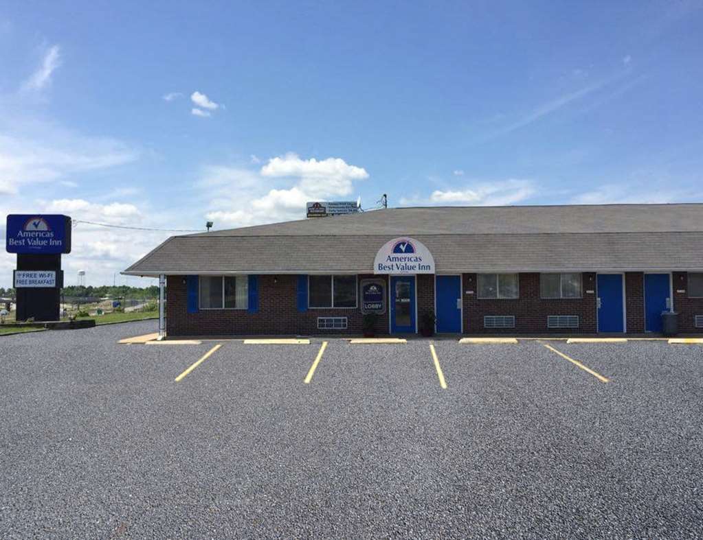 Americas Best Value Inn Sullivan Exterior photo